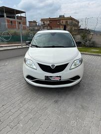 Lancia Ypsilon 1.3 MJT 16V 95 CV 5 porte S&S Plati