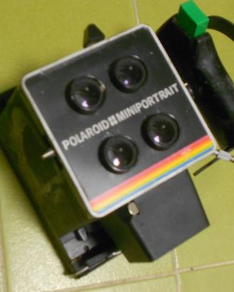 Polaroid miniportrait 402
