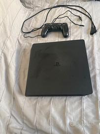 PlayStation 4 slim da 1T