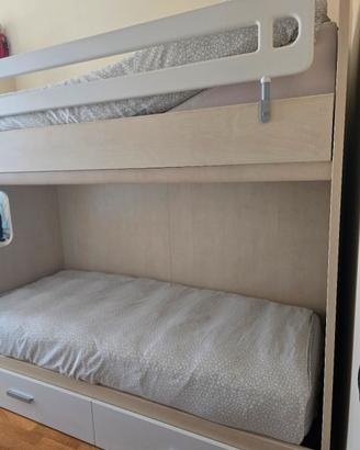 letto a  castello  cameretta  con ribalta