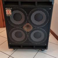 Eden D 410 xlt (Cassa da basso - 700 watt)
