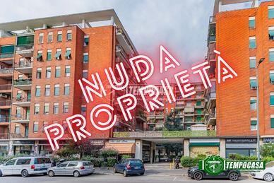 NUDA PROPRIETÀ DI AMPIO BILOCALE CON ASCENSORE