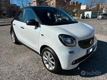 SMART FORFOUR 70cv 1.0 W453 GPL