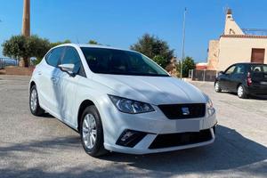SEAT Ibiza, anno 2021, con 100.007 km.