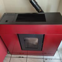 stufa a pellet .kw10