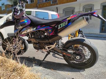 Ktm 690 smc - 2011