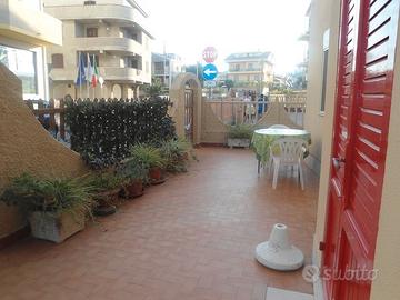 Grazioso piano terra a 20 mt dal mare e pineta