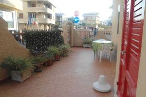 Grazioso piano terra a 20 mt dal mare e pineta