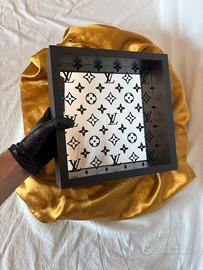 Quadretto specchiato LV stencil