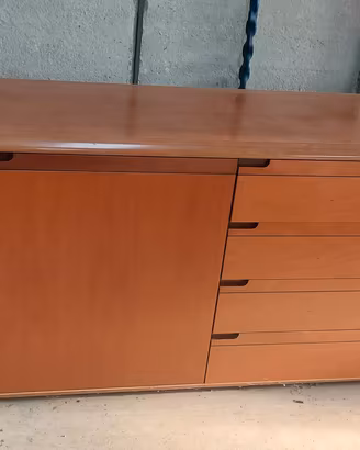Mobile soggiorno-credenza bassa in legno