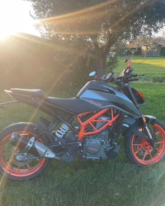 ktm duke 390 2021