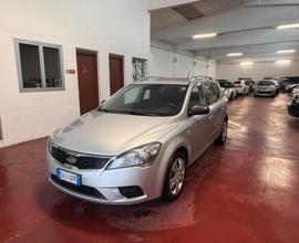 Kia Ceed cee'd 1.4 90CV 5p. EX NEOPAT