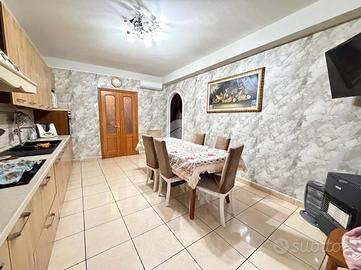 5 LOCALI A CASAVATORE