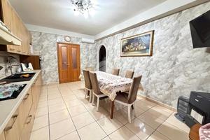 5 LOCALI A CASAVATORE
