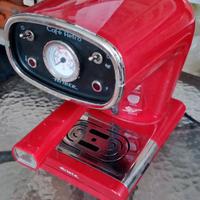 Macchina per caffè marca Ariete modello Cafè Retrò