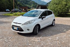 Ford Fiesta 5 PORTE GPL neopatentati