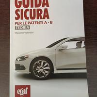 libro "guida sicura" per le patenti A-B
