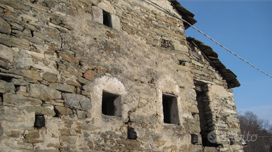 Rudere in San Bernardo di Corio (TO)