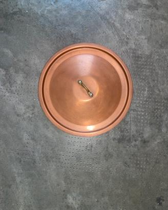 coperchio in rame con manico in ottone