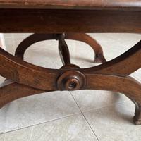 Tavolino in legno massello da ristrutturare