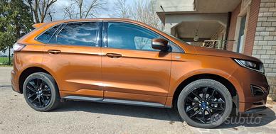 Ford edge st line 