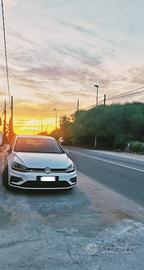 Auto Golf R line volkswagen