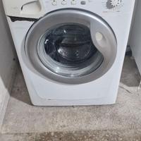 Lavatrice 9kg Candy 1000 giri funzionante.