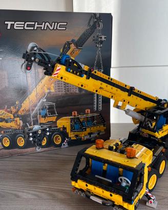 Lego Technic 42108 Gru Mobile (Mobile Crane) Usato