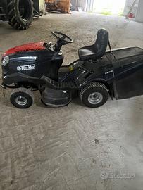 Trattorino rasaerba oleomac