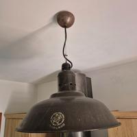 Lampadario originale stile vintage industrial