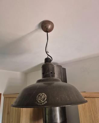 Lampadario originale stile vintage industrial