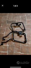 Supporti laterali moto givi v 35, bmw ,honda yamah