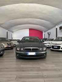 Jaguar X-Type 2.5 V6 24V cat Executive