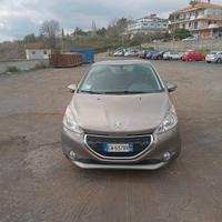 Peugeot 208 1.4 HDi 68 CV 3 porte Access