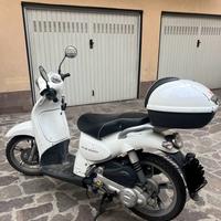 Scarabeo 100