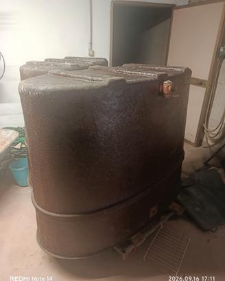 Cisterna in vetroresina per vino – serbatoio enolo