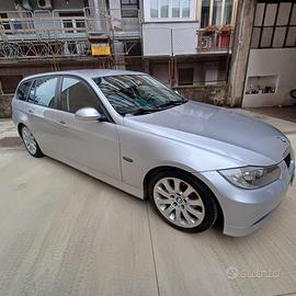 BMW SERIE 3 TOURING 320d
