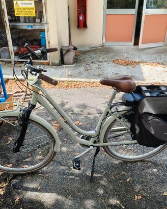 Bici a pedalata assistita 