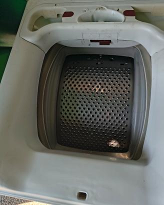 lavatrice AEG carica dall'alto