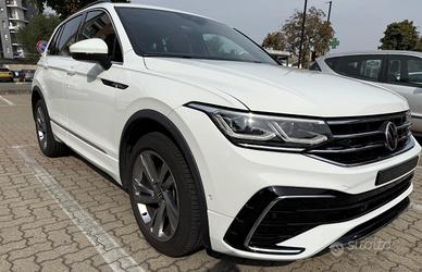 TIGUAN RLINE 200CV  4MOTION DSG TETTO+MATRIX