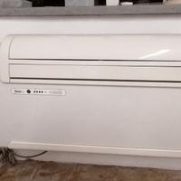 Condizionatore a terra caldo/ freddo Olimpia