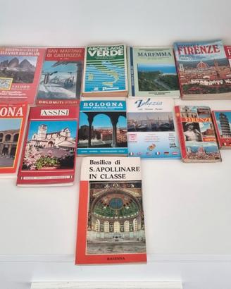 Lotto stock 18 libri guide turistiche cartine