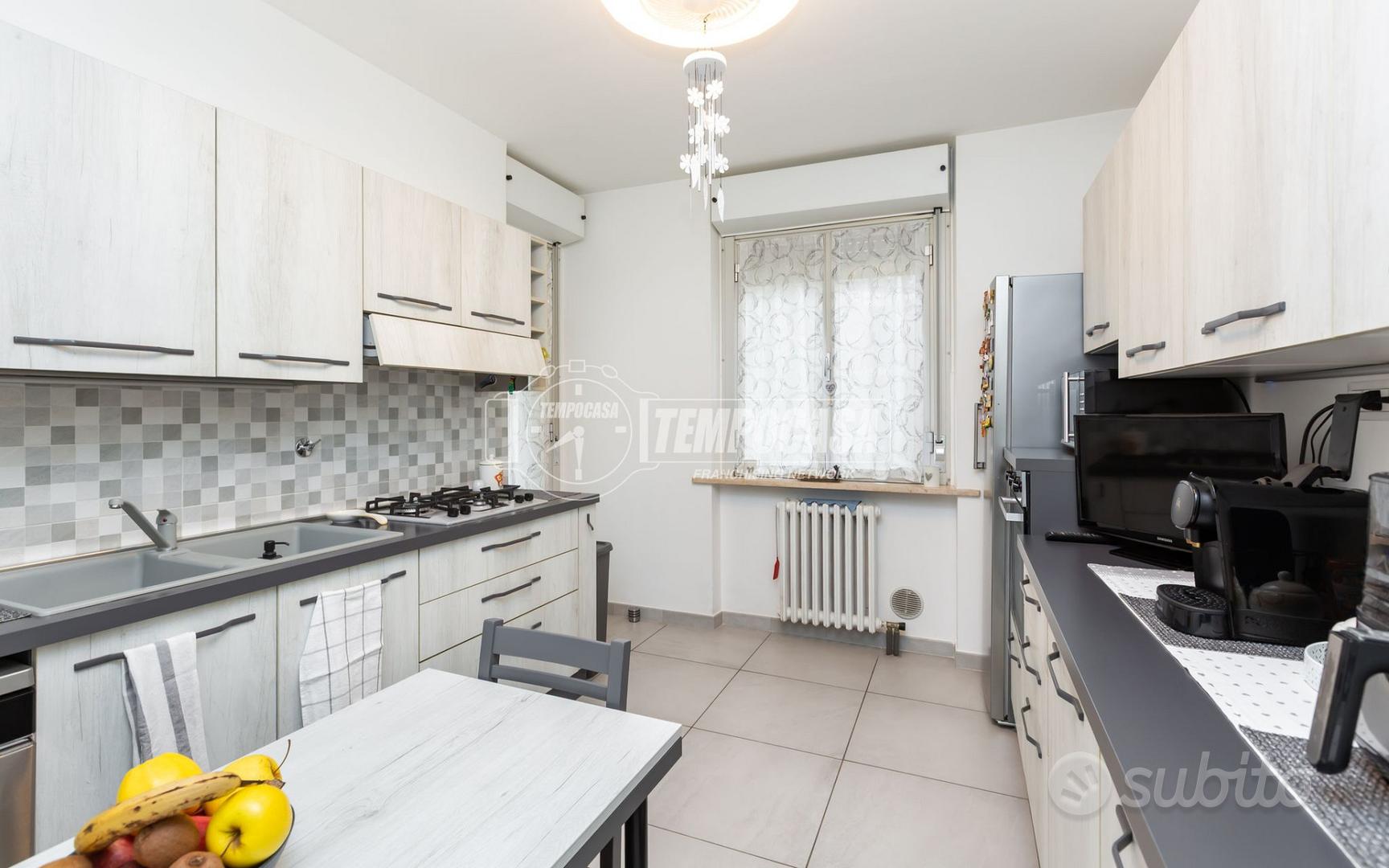 Apartment in Chieri, Torino - Vista 6