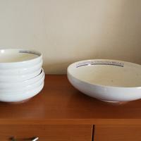 spaghettiera con piatti