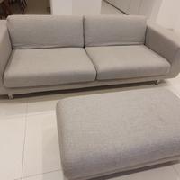 Divano 4 posti + pouf