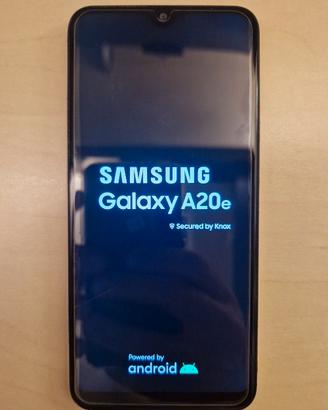 Telefono smartphone samsung galaxy A20e bianco