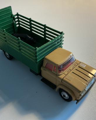 CORGI TOYS 484 Dodge Kew Fargo “fattoria”