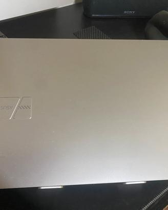 Asus vivobook i7