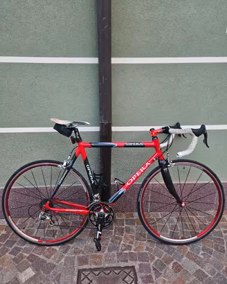 Bici da corsa Opera Leonardo 