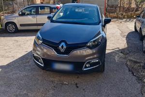 Renault Captur I 1.5 dCi 90 CV – Anno 2017 – Unico